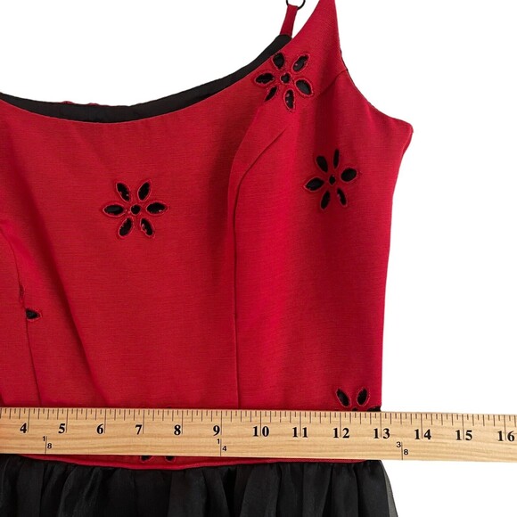 Betsy Johnson Evening Dress Size S Red Embroidered Top Black Puffy Chiffon Skirt - Picture 10 of 13